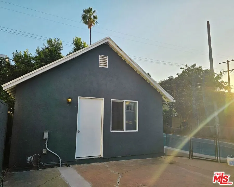 5342 Lemon Grove Avenue, Los Angeles, California 90038 home-pic-21